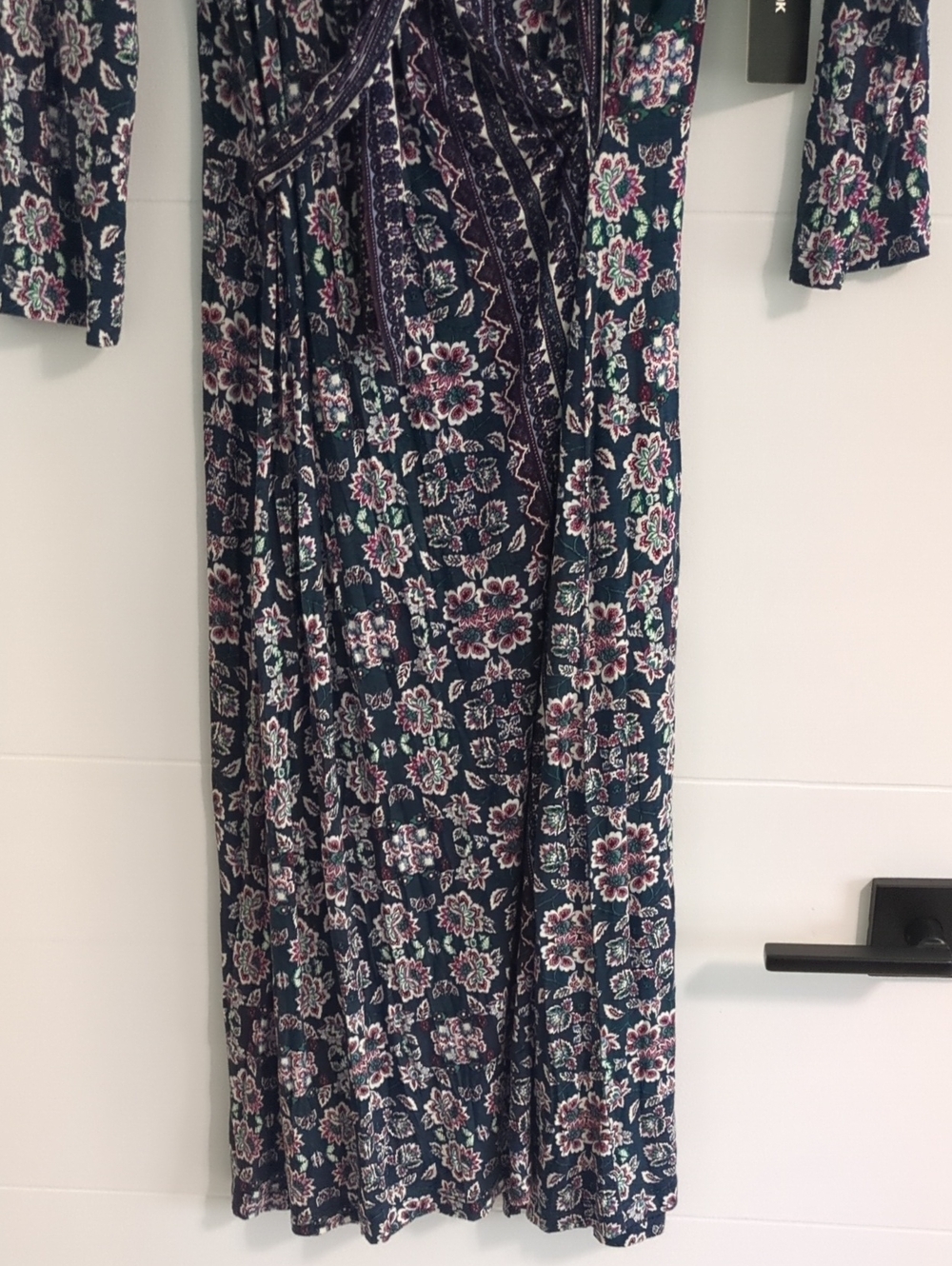 Renee C. Navy Floral Wrap Midi Dress with Pink Accentssz XL Feminine - Picture 4 of 10